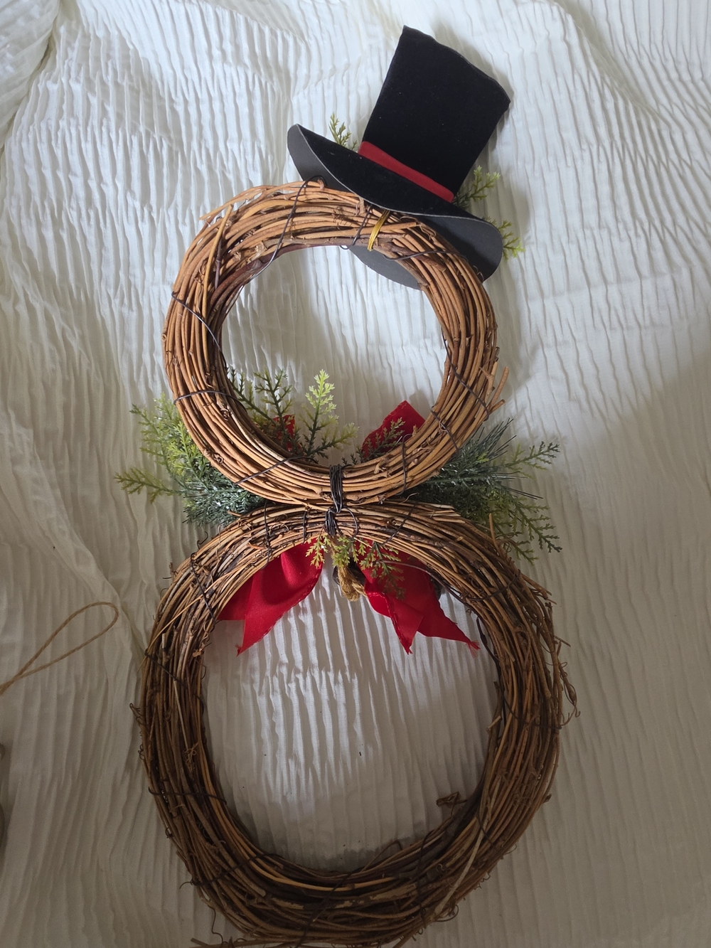 Snowman Wreath with Red Bow Good Condition - Picture 3 of 3
